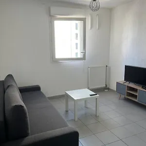 https://studio-centre-ville-13002.fr-provencehotel.com
